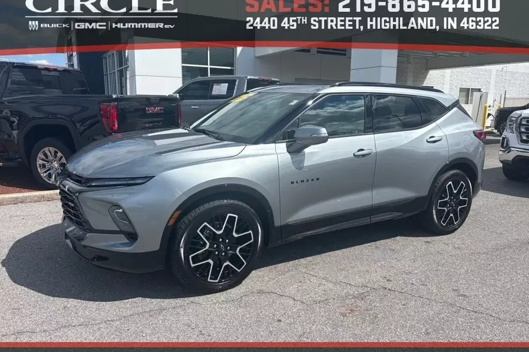 2025 Chevrolet Blazer RS photo 1