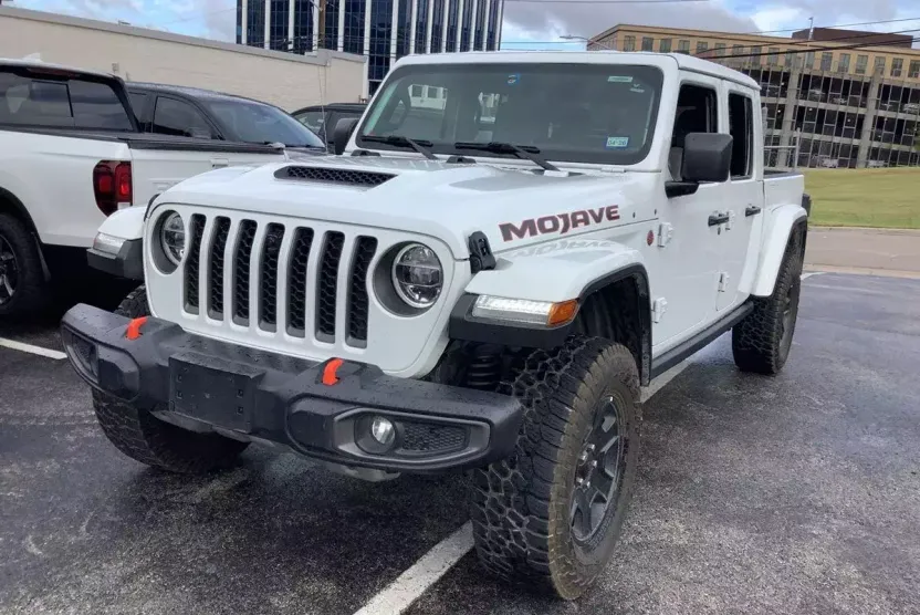 2021 Jeep Gladiator Mojave photo 1