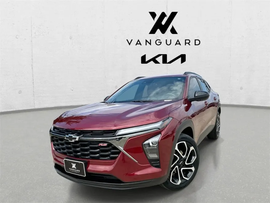 2025 Chevrolet Trax photo 1