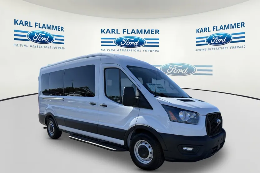 2024 Ford Transit Passenger XL photo 1