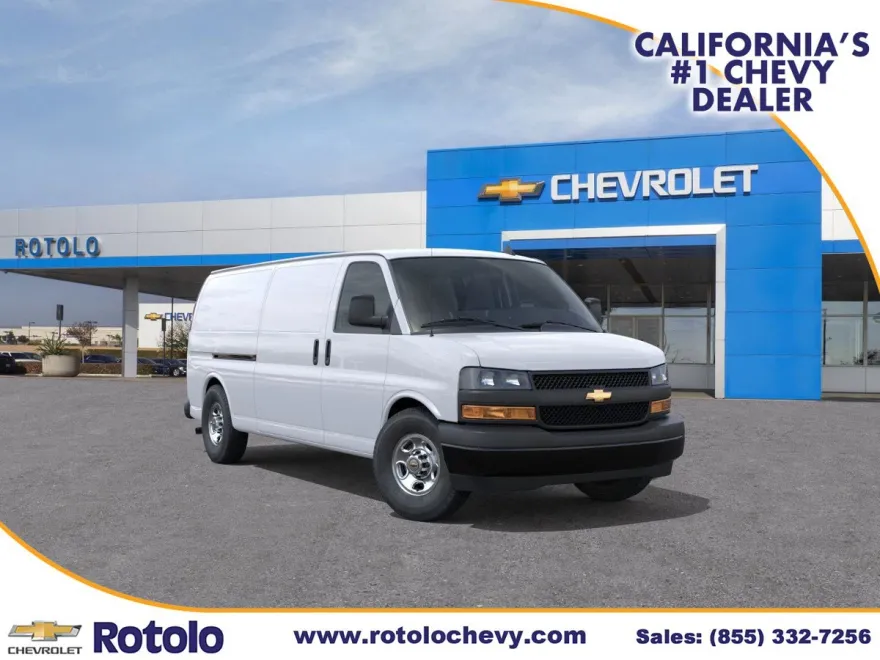 2025 Chevrolet Express Cargo 2500 photo 1