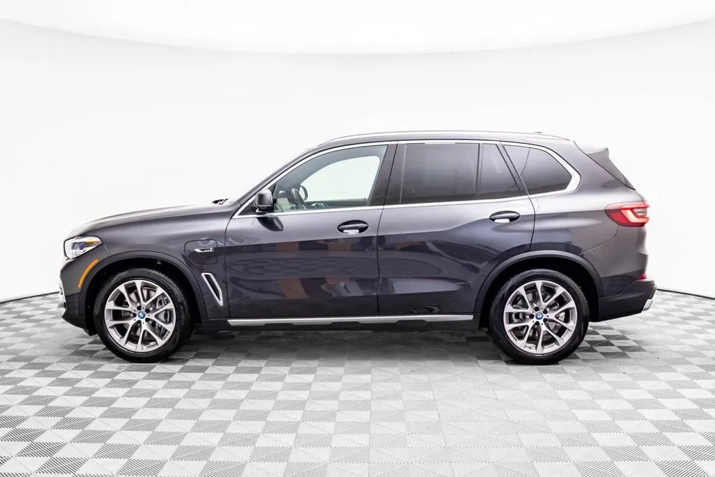 2022 Bmw X5 xDrive45e photo 1