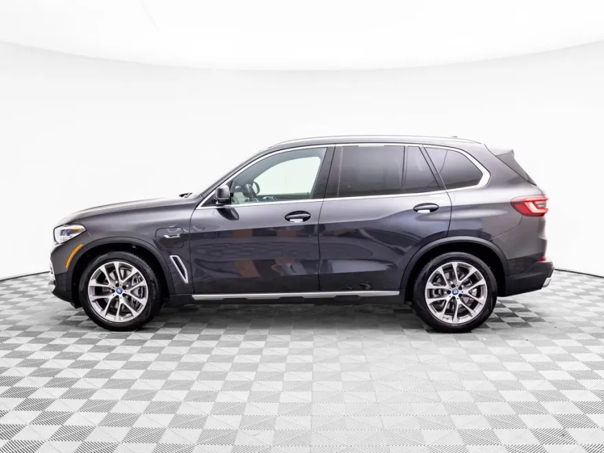 2022 Bmw X5 xDrive45e photo 1