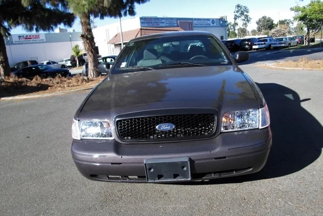 2010 Ford Crown Victoria Police Interceptor photo 1