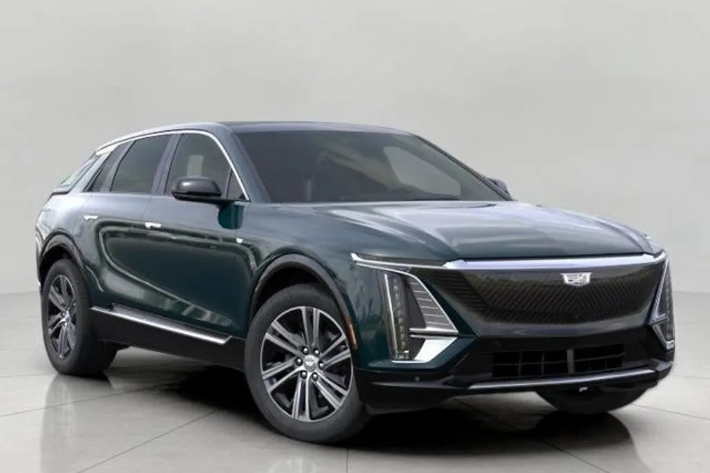 2026 Cadillac Lyriq Luxury photo 1