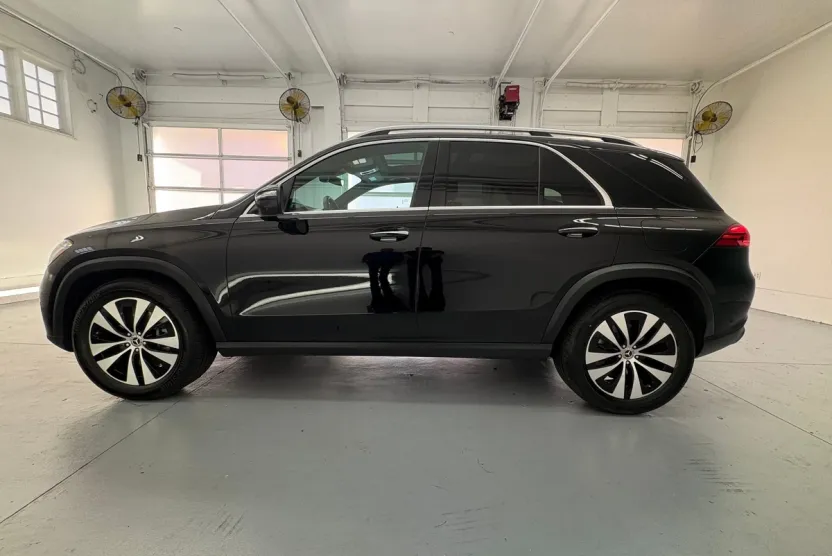 2025 Mercedes Benz GLE 450e 4MATIC photo 1