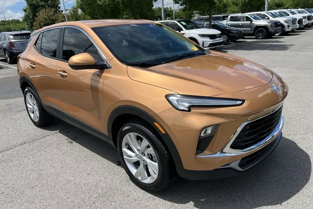 2024 Buick Encore GX Preferred photo 1