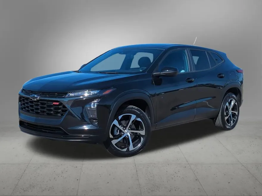 2024 Chevrolet Trax photo 1