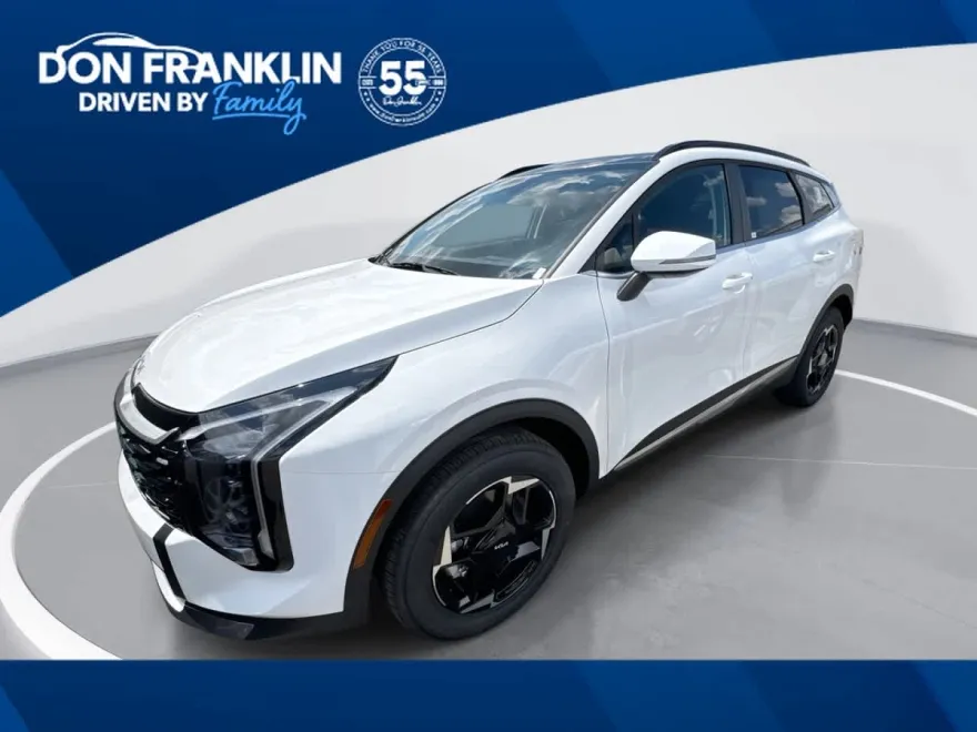 2026 Kia Sportage EX photo 1