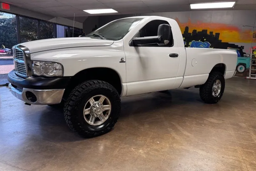 2003 Dodge Ram ST photo 1