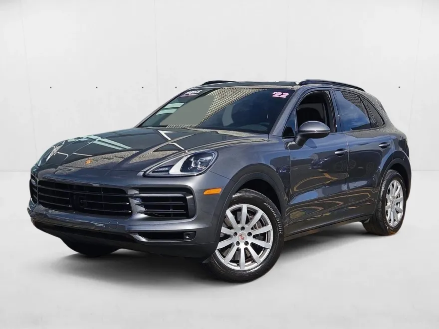 2022 Porsche Cayenne Base photo 1