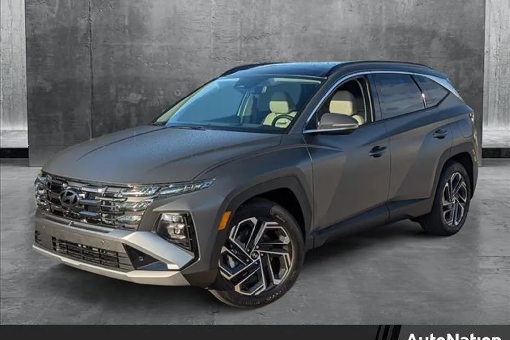 2025 Hyundai Tucson Limited photo 1