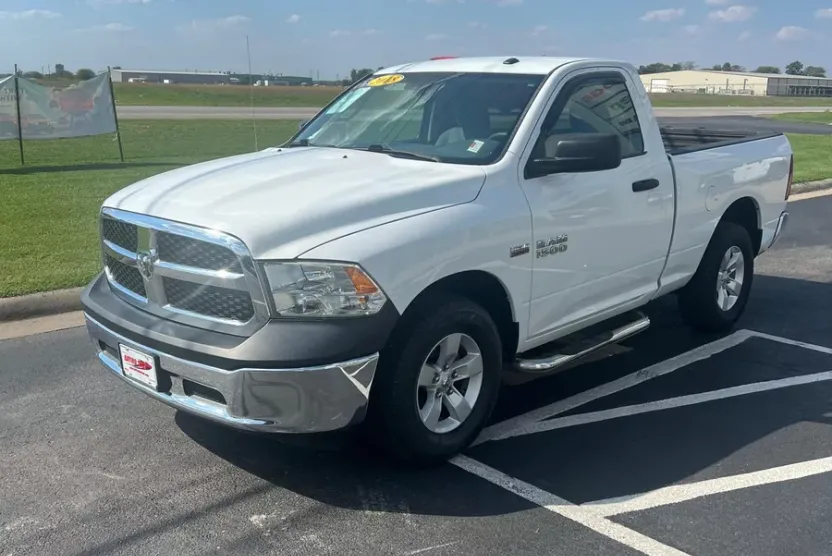 2018 Ram 1500 Tradesman photo 1