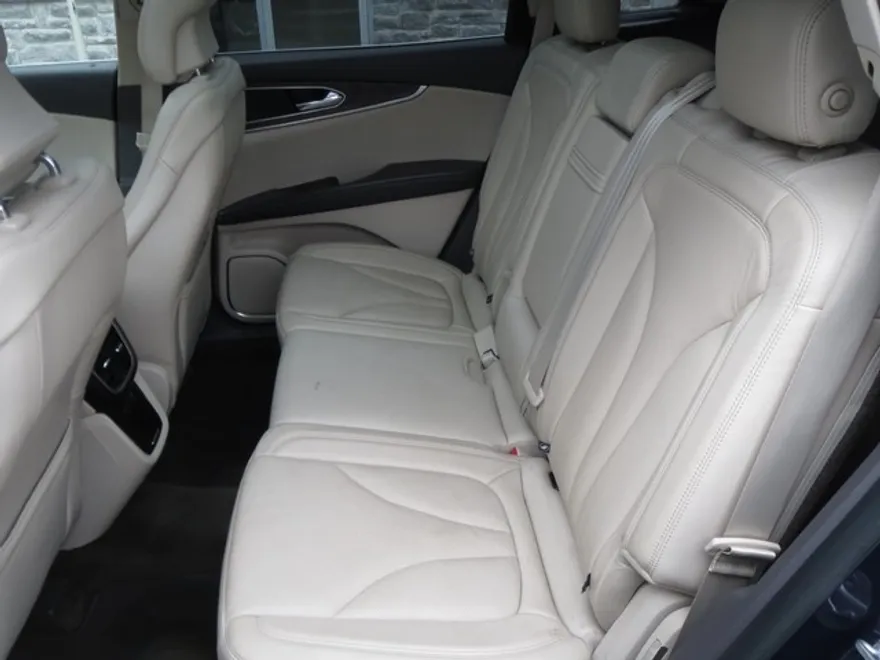 2017 Lincoln MKX Reserve photo 1
