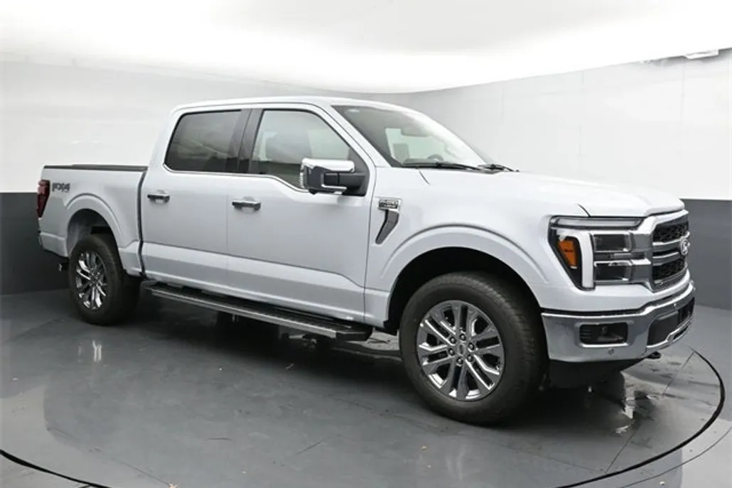 2025 Ford F-150 Lariat photo 1