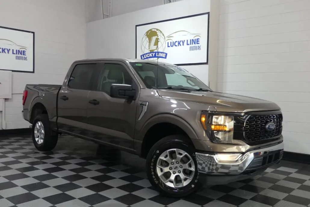 2023 Ford F-150 XLT photo 1