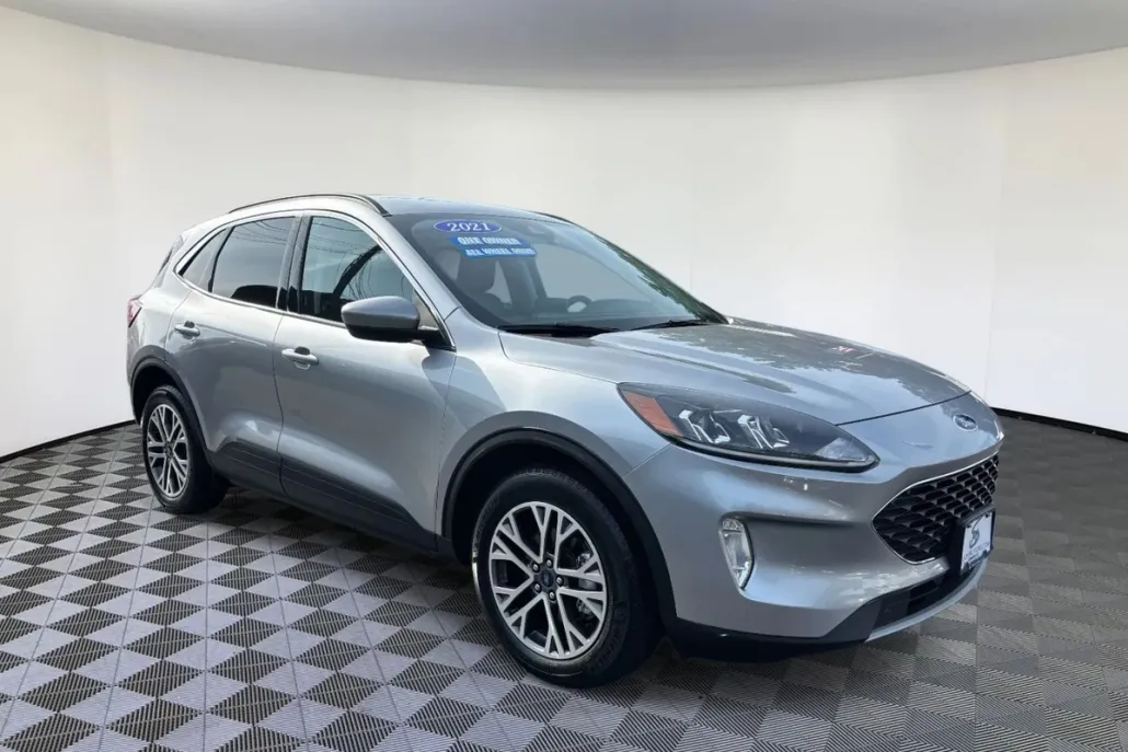 2021 Ford Escape SEL Hybrid Sport photo 1