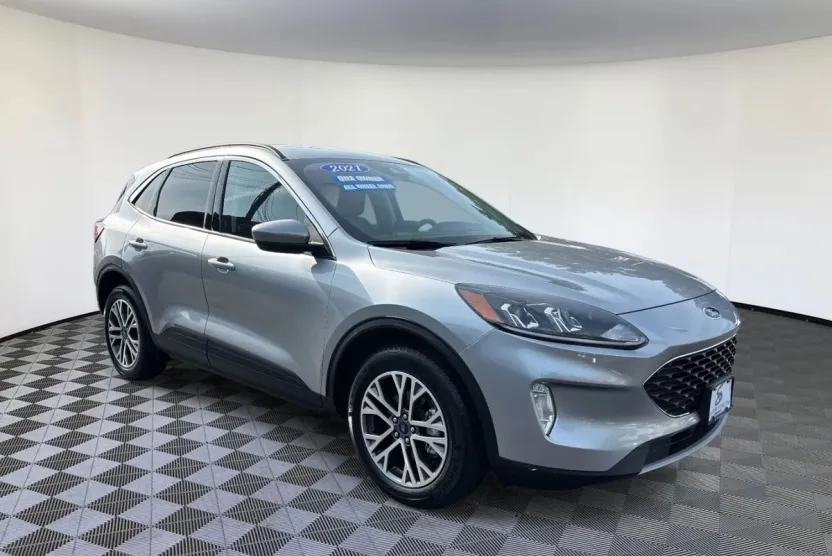 2021 Ford Escape SEL Hybrid Sport photo 1