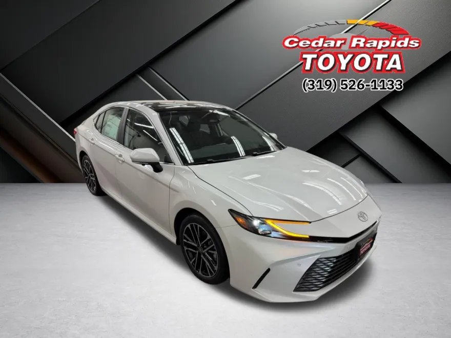 2026 Toyota Camry XLE photo 1
