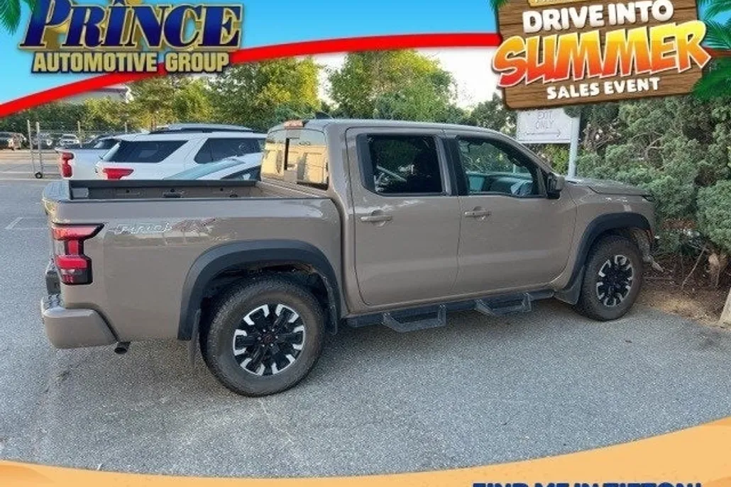 2024 Nissan Frontier PRO-4X photo 1