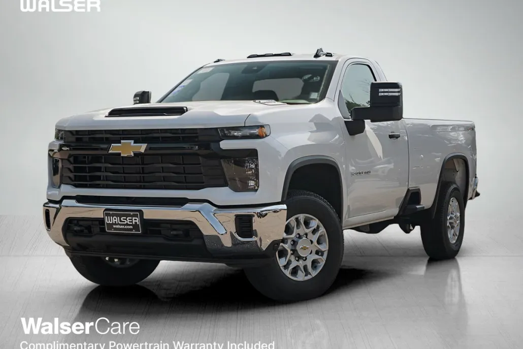 2025 Chevrolet Silverado 3500HD photo 1