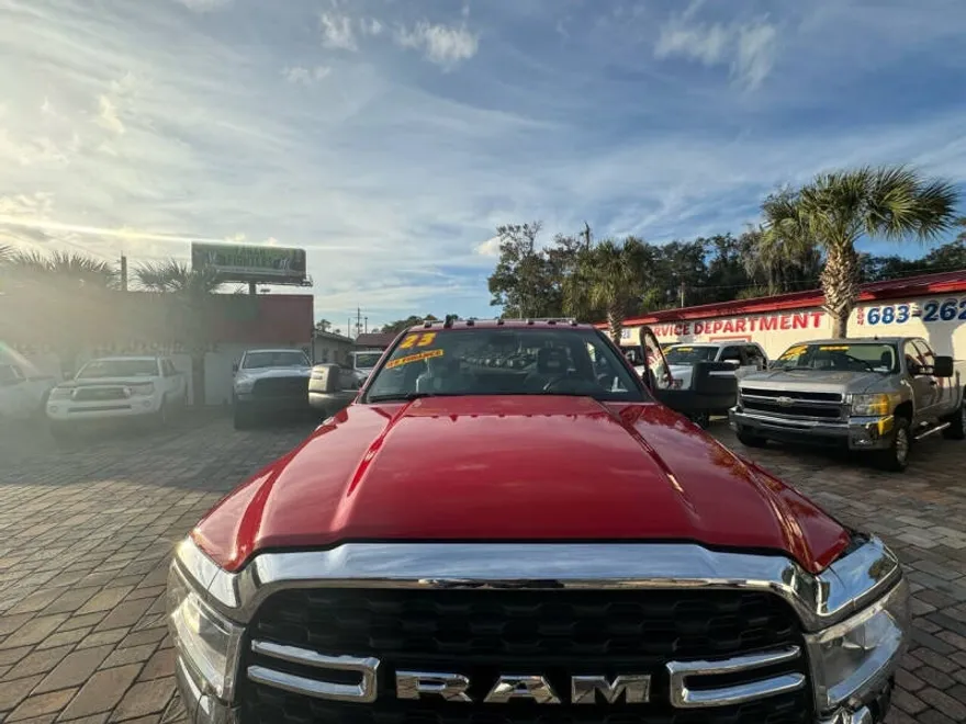2023 Ram 5500 photo 1