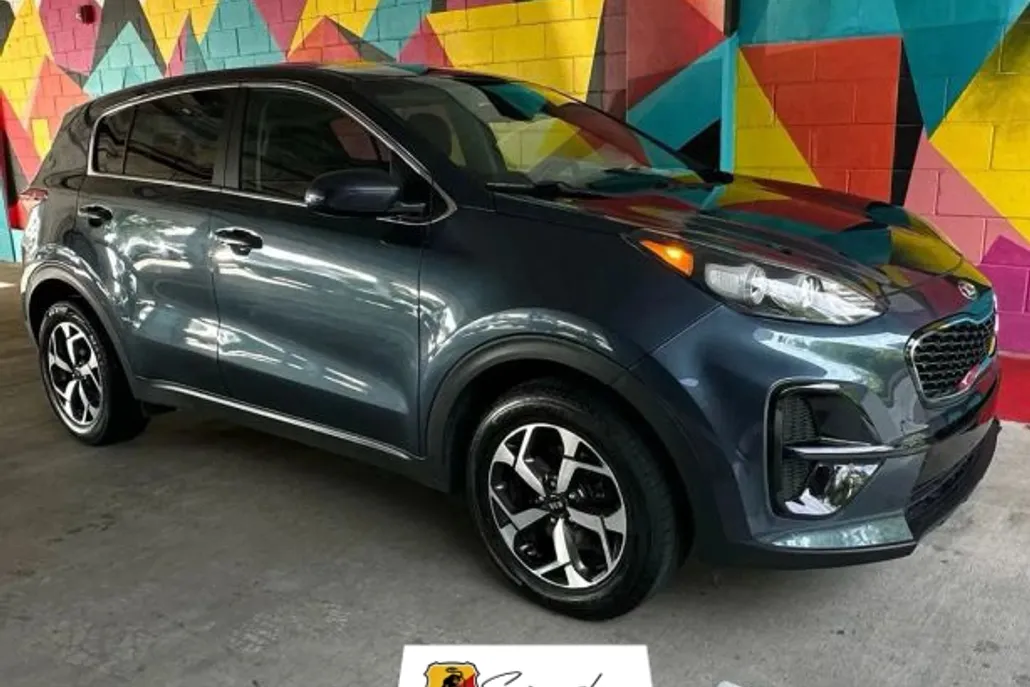 2022 Kia Sportage LX photo 1