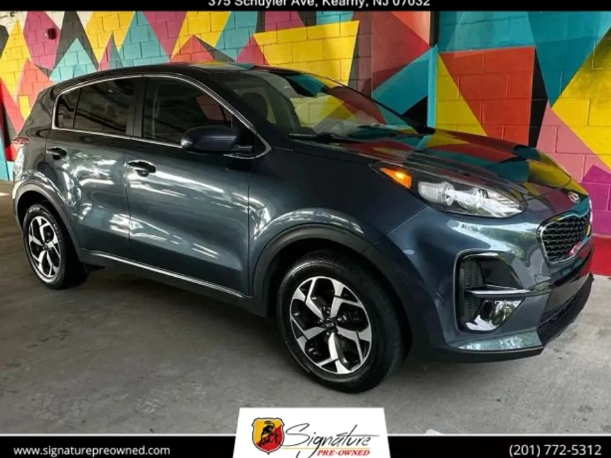 2022 Kia Sportage LX photo 1