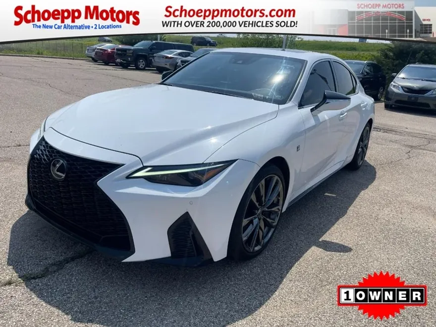 2022 Lexus IS 350 F SPORT photo 1