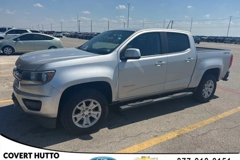 2018 Chevrolet Colorado LT photo 1