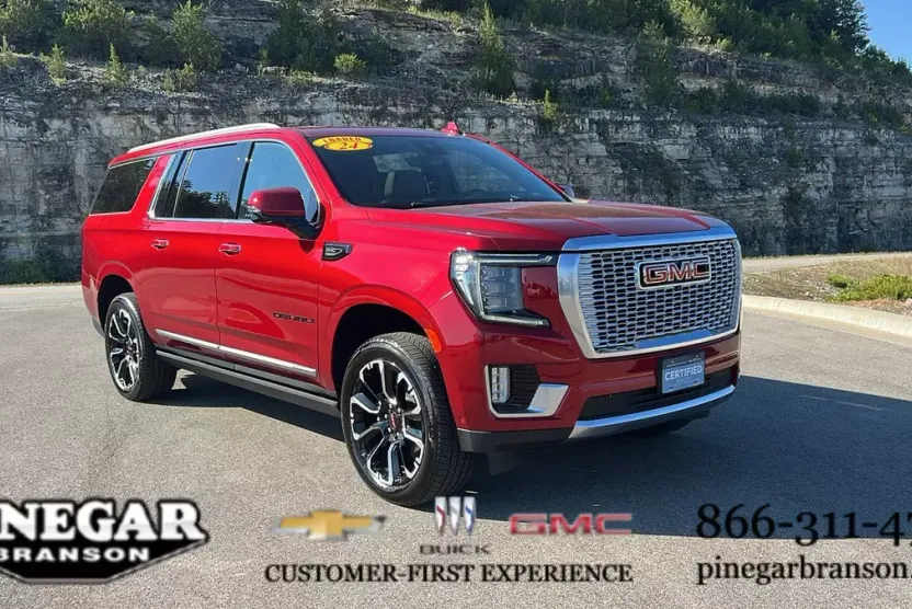 2024 Gmc Yukon XL Denali photo 1