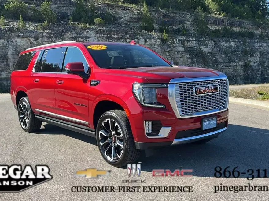 2024 Gmc Yukon XL Denali photo 1