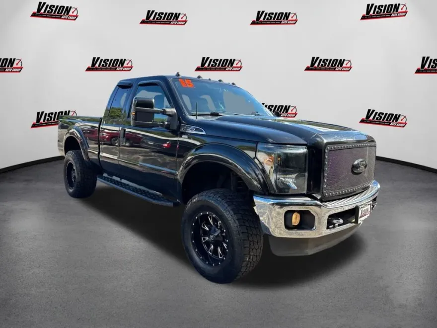 2015 Ford F-250 photo 1