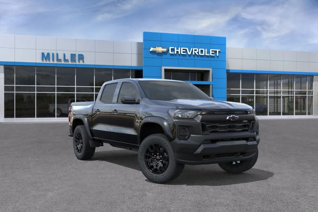 2026 Chevrolet Colorado Trail Boss photo 1