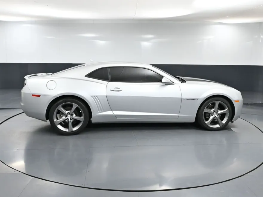 2013 Chevrolet Camaro 2LT RS photo 1