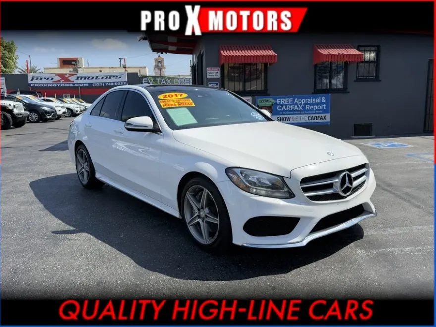 2017 Mercedes Benz C 300 4MATIC Sedan photo 1