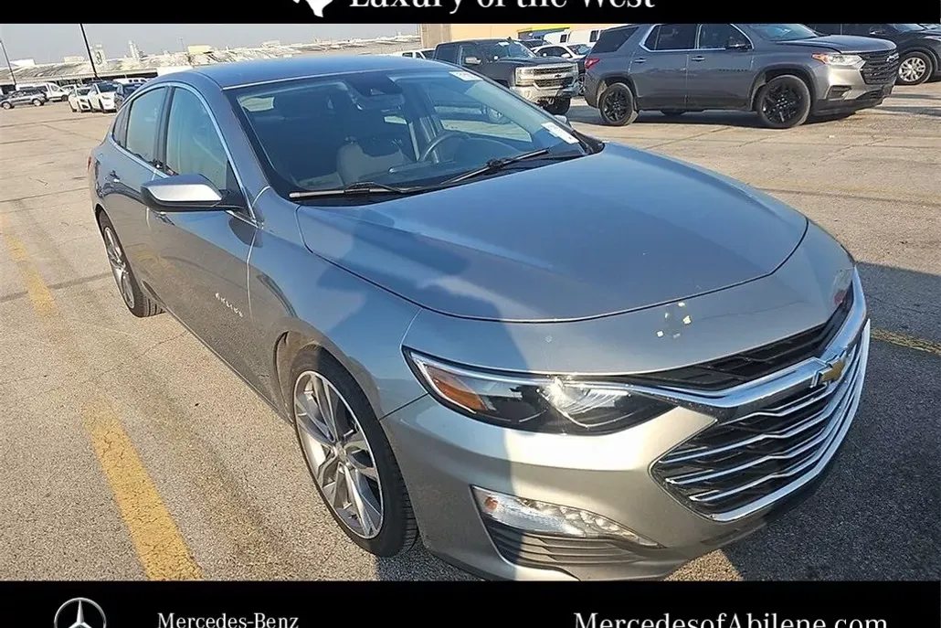 2023 Chevrolet Malibu 1LT photo 1