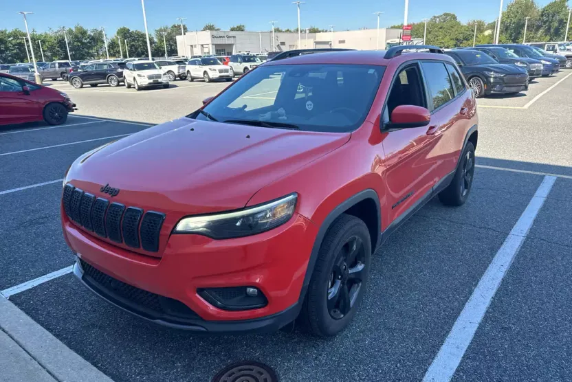 2021 Jeep Cherokee Latitude photo 1