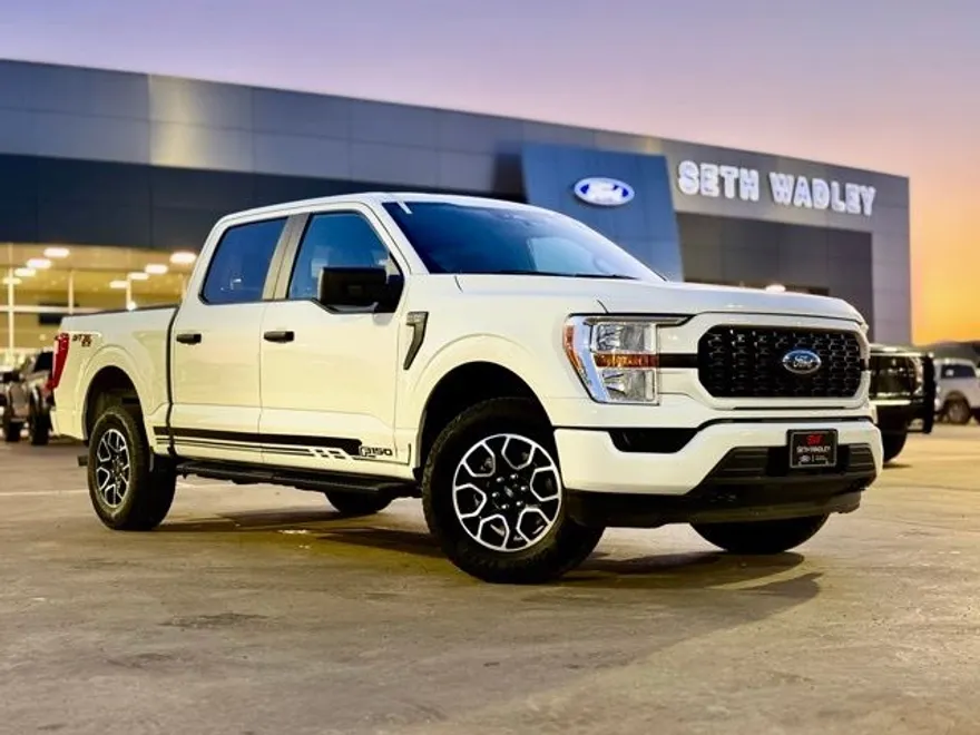 2022 Ford F-150 XL STX photo 1