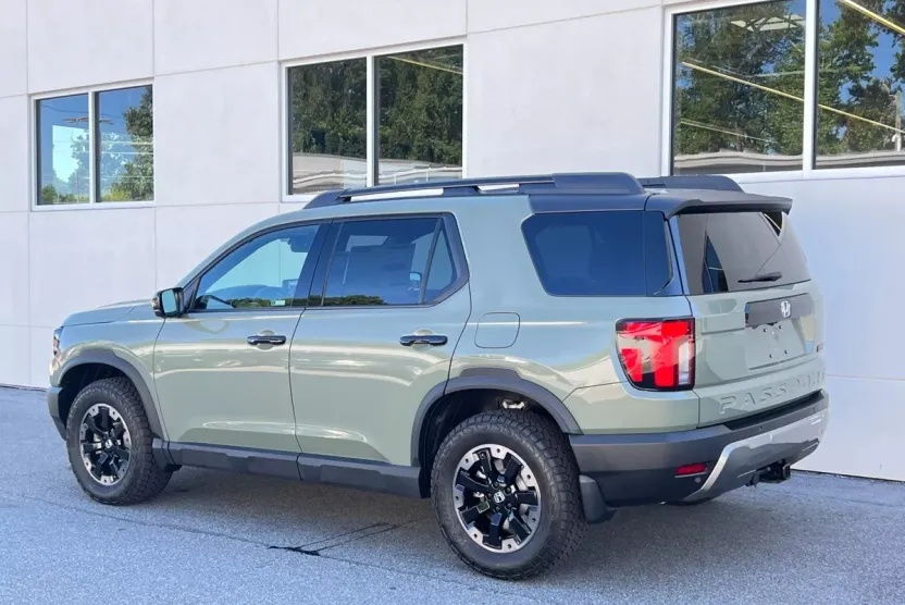 2026 Honda Passport TrailSport Elite photo 1