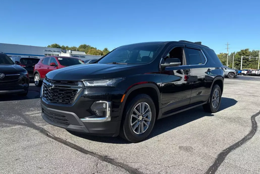 2022 Chevrolet Traverse Cloth photo 1