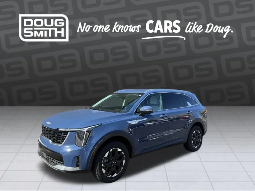 2024 Kia Sorento S photo 1