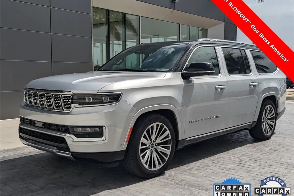 2024 Jeep Grand Wagoneer L III photo 1