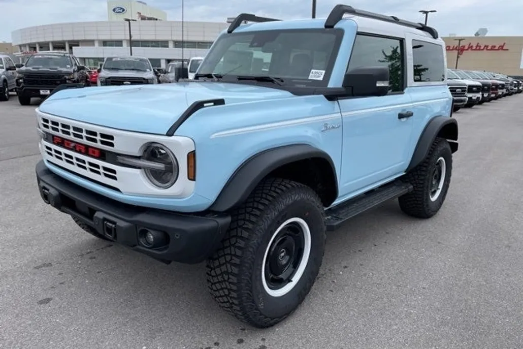 2024 Ford Bronco Heritage Limited First Edition photo 1