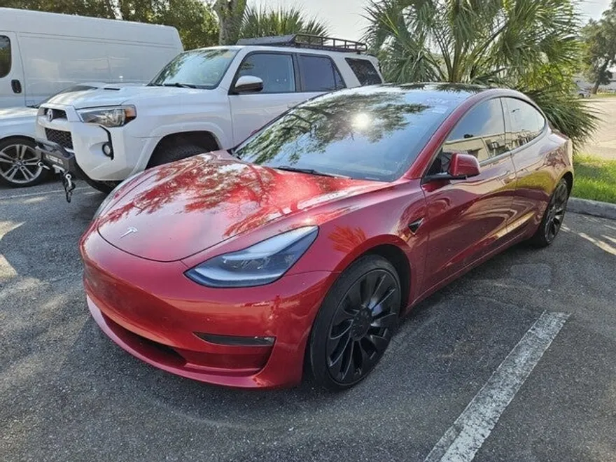 2023 Tesla Model 3 Performance photo 1