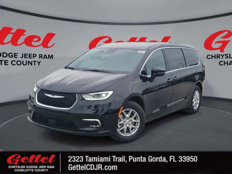 2026 Chrysler Pacifica photo 1