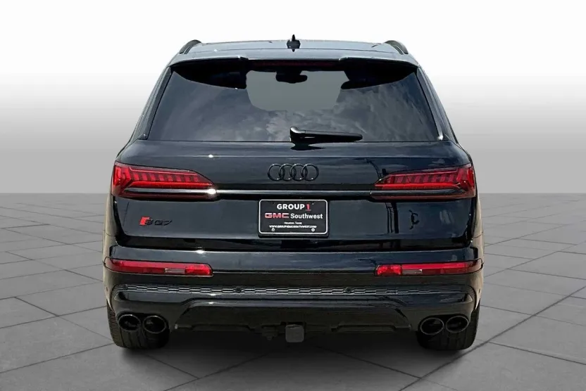 2023 Audi SQ7 Prestige photo 1