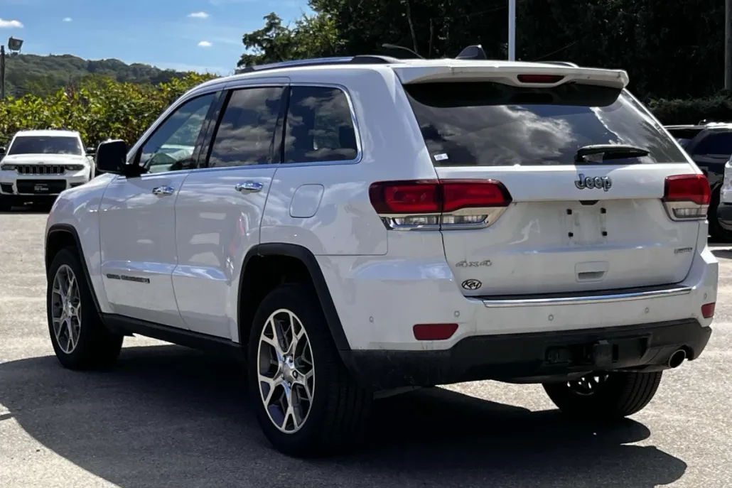 2022 Jeep Cherokee Limited photo 1