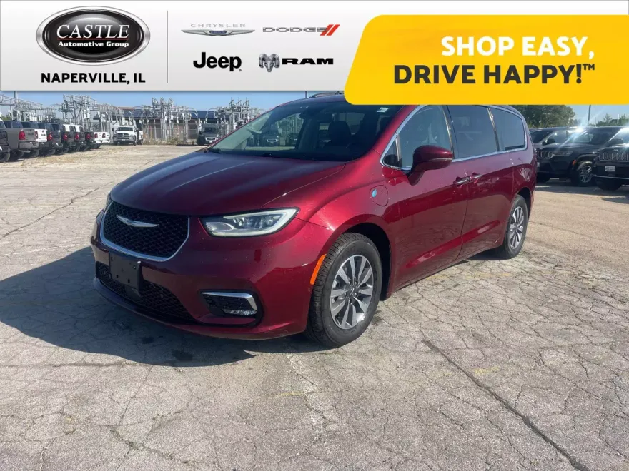 2021 Chrysler Pacifica Hybrid Touring L photo 1