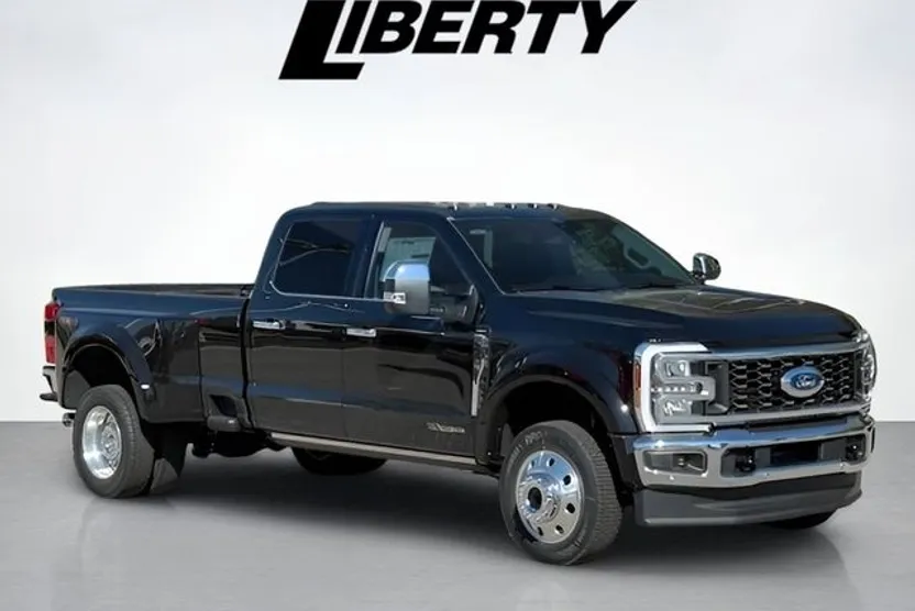 2026 Ford F-450 photo 1